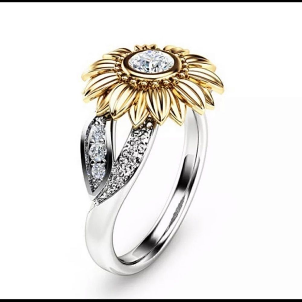 white & gold sunflower ring